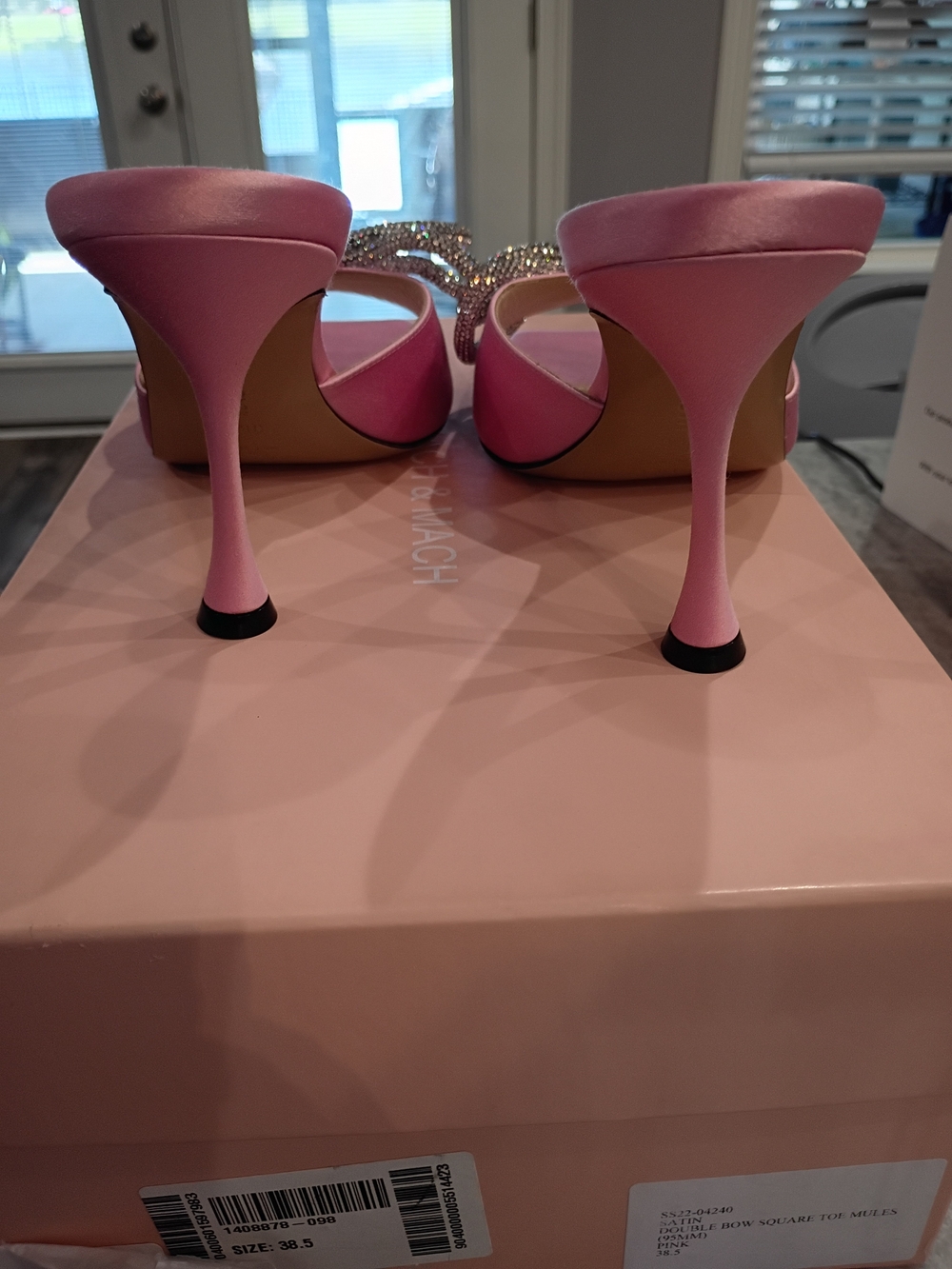 MACH & MACH Pink Silk Crystal Bow Mules Women's Size 38.5 New - Picture 3 of 13